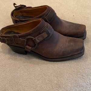 Frye belted brown mule